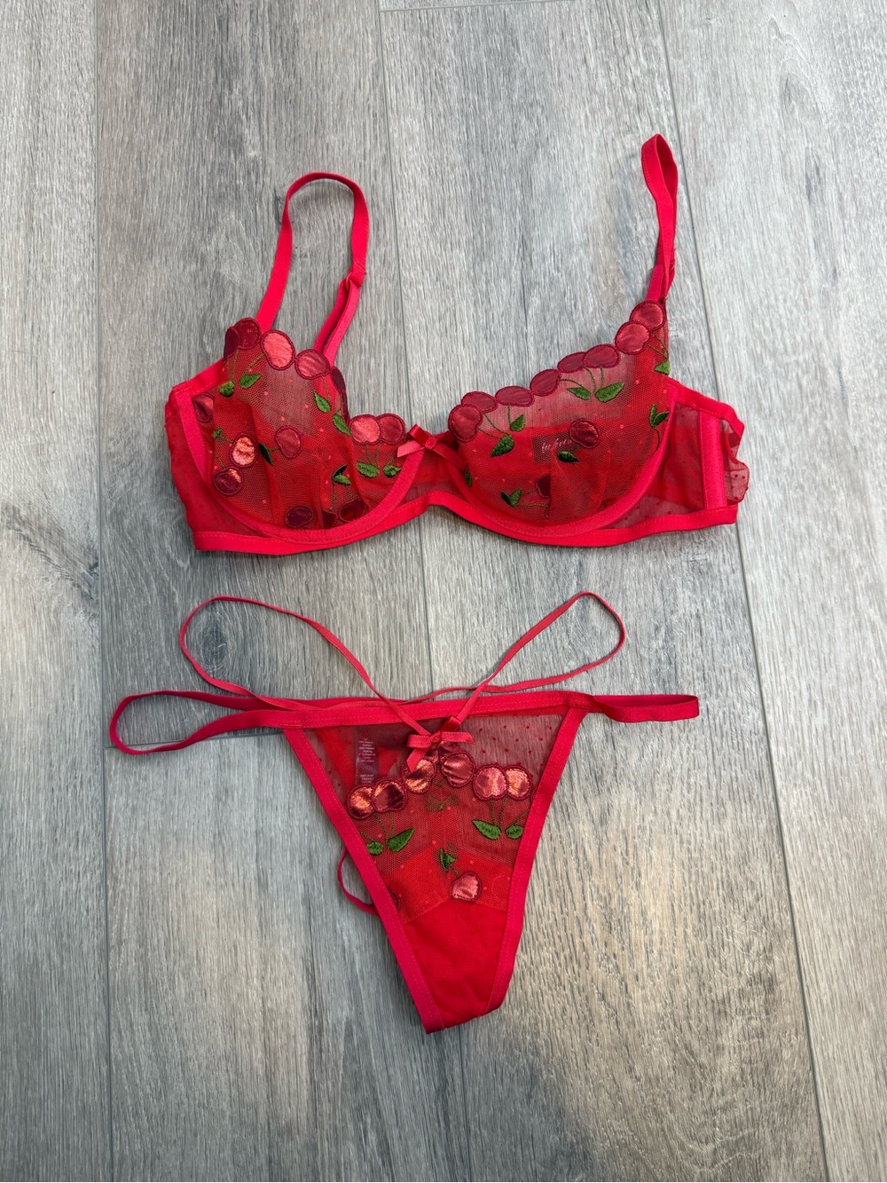 🍒 For Love & Lemons Cherry Bra size small